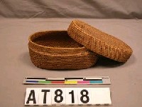 藏品(小籐盒)的圖片